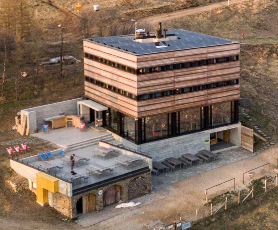 Capanna Monte Bar