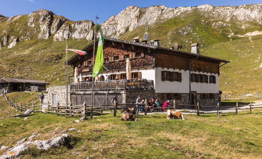 Sesvennahütte