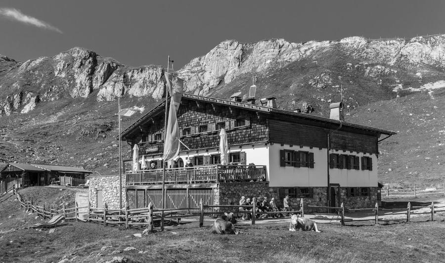 Sesvennahütte