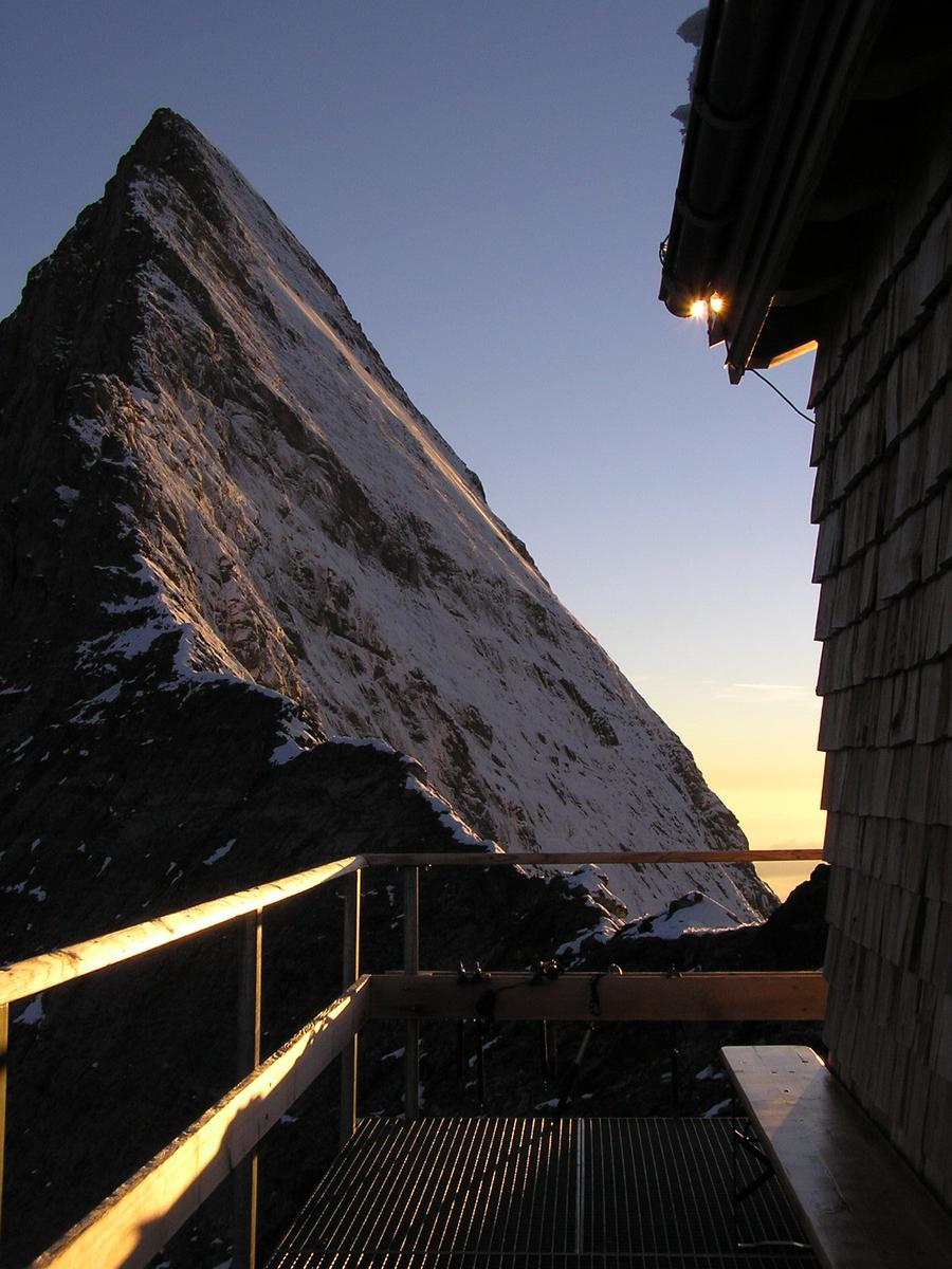 Mittellegihütte