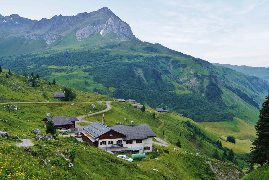 Berghaus Alpenrösli