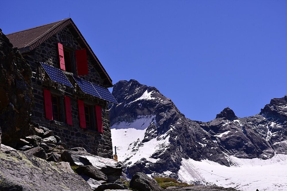 Cabane de Valsorey CAS v Švýcarsku – horská chata