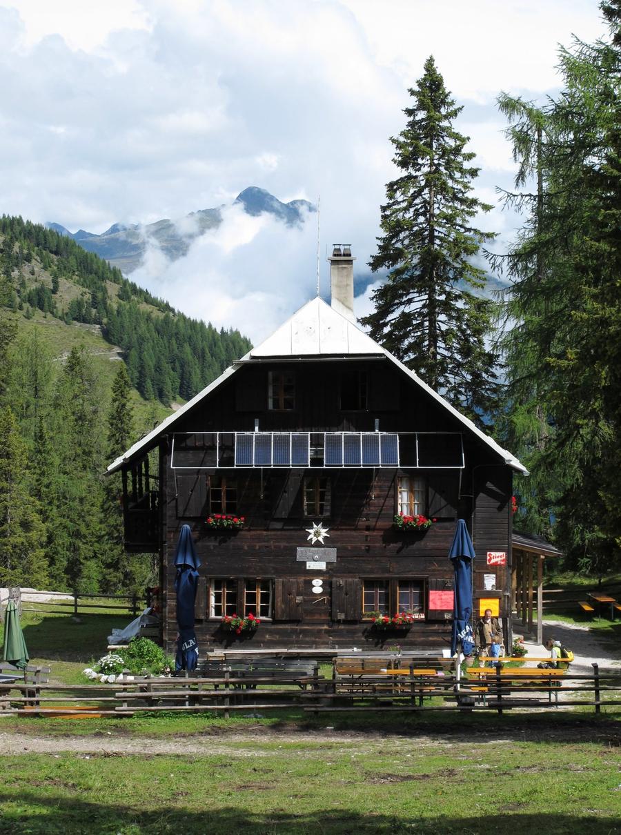 E.-T.-Compton-Hütte