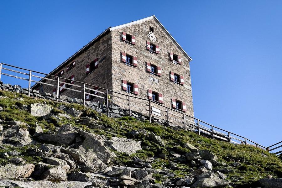 Neue Prager Hütte