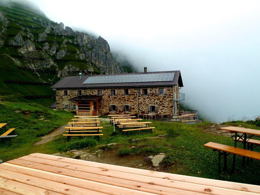 Starkenburger Hütte